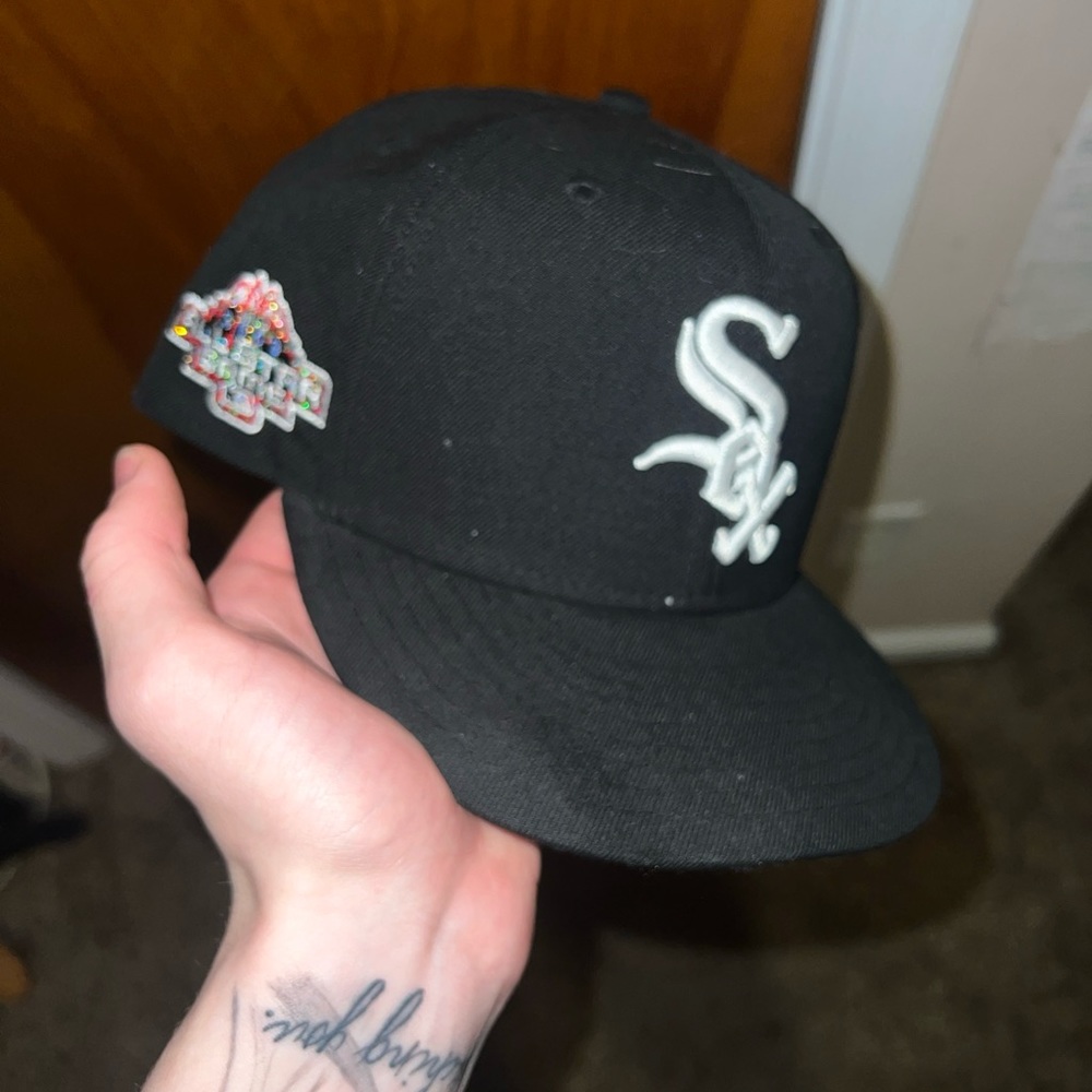 New era fitted hat
